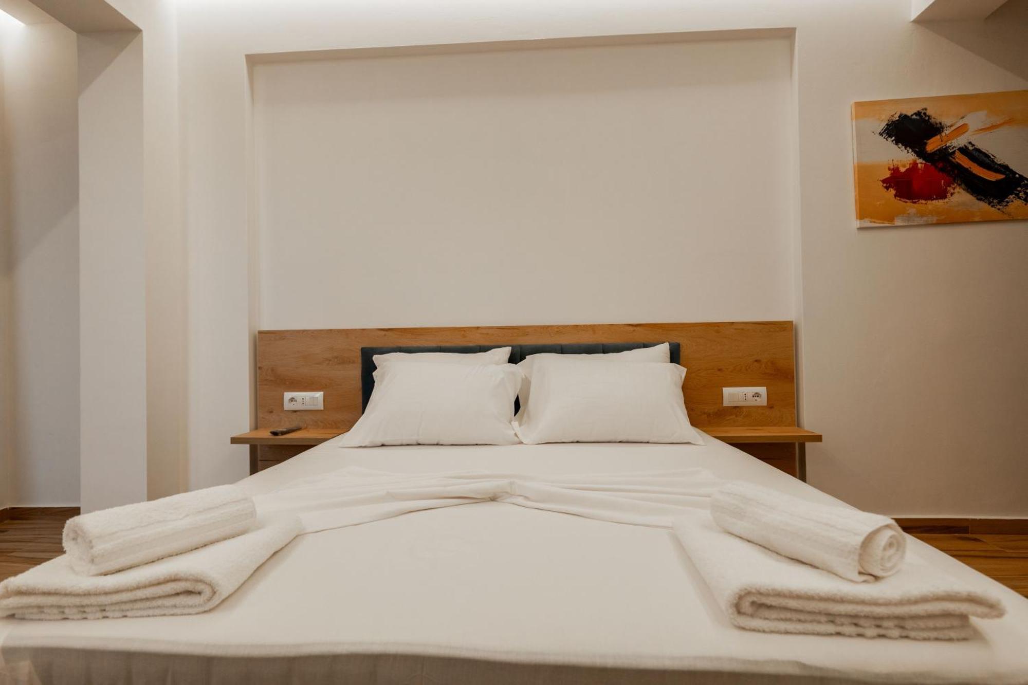 Vila Amare Sarandë Habitación foto