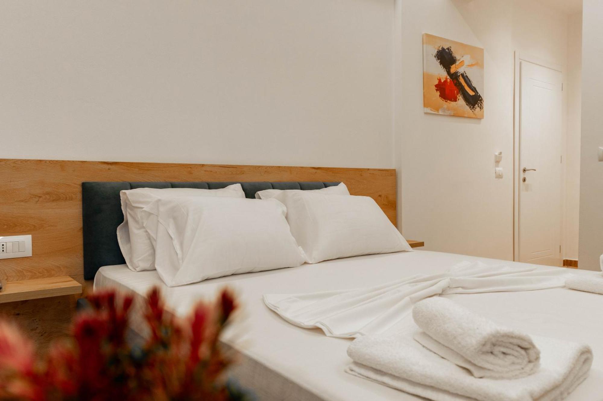 Vila Amare Sarandë Habitación foto