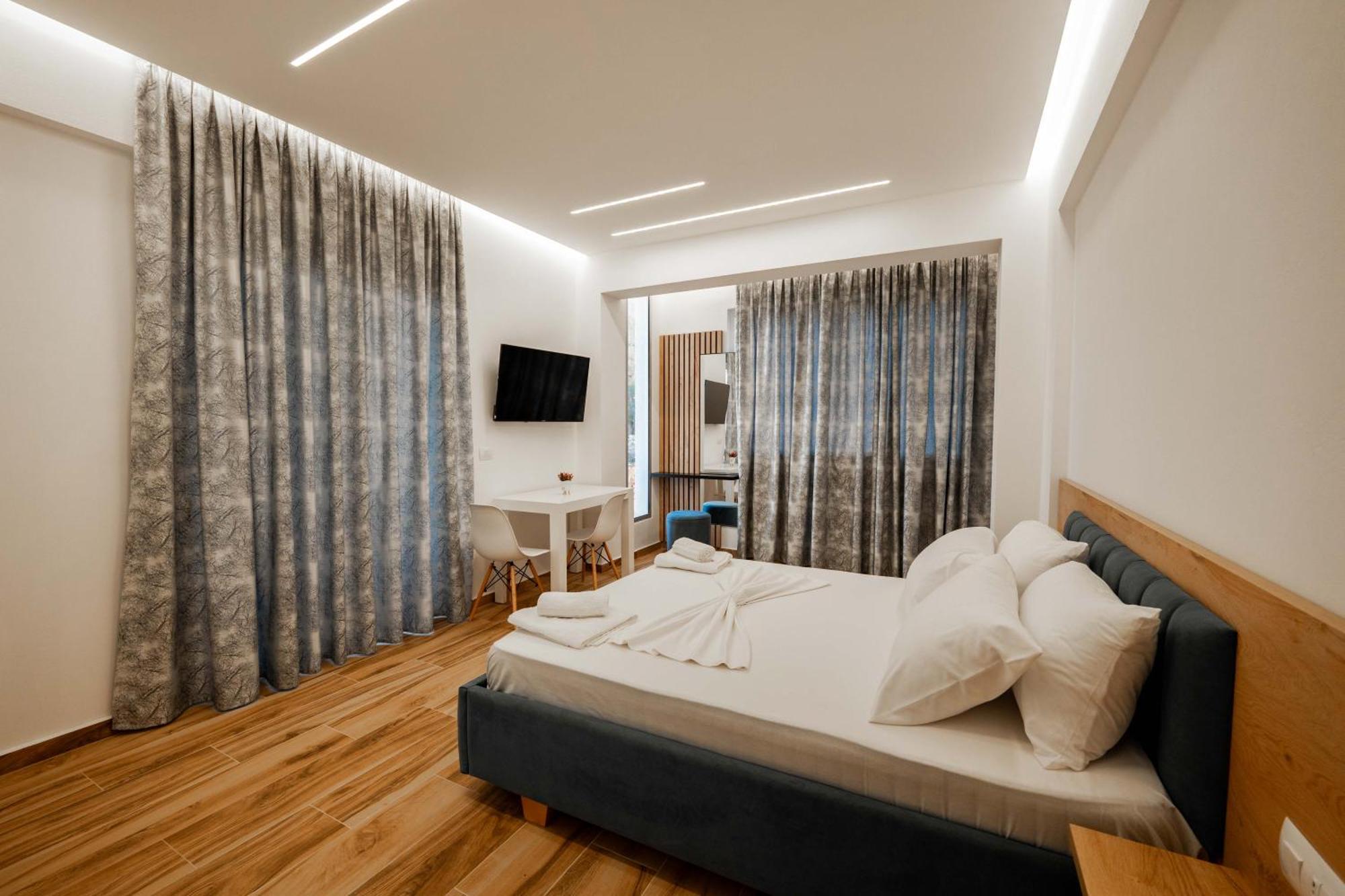 Vila Amare Sarandë Habitación foto