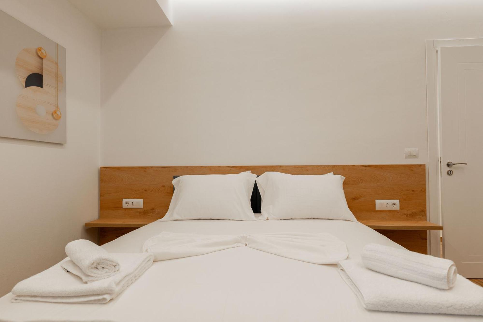 Vila Amare Sarandë Habitación foto