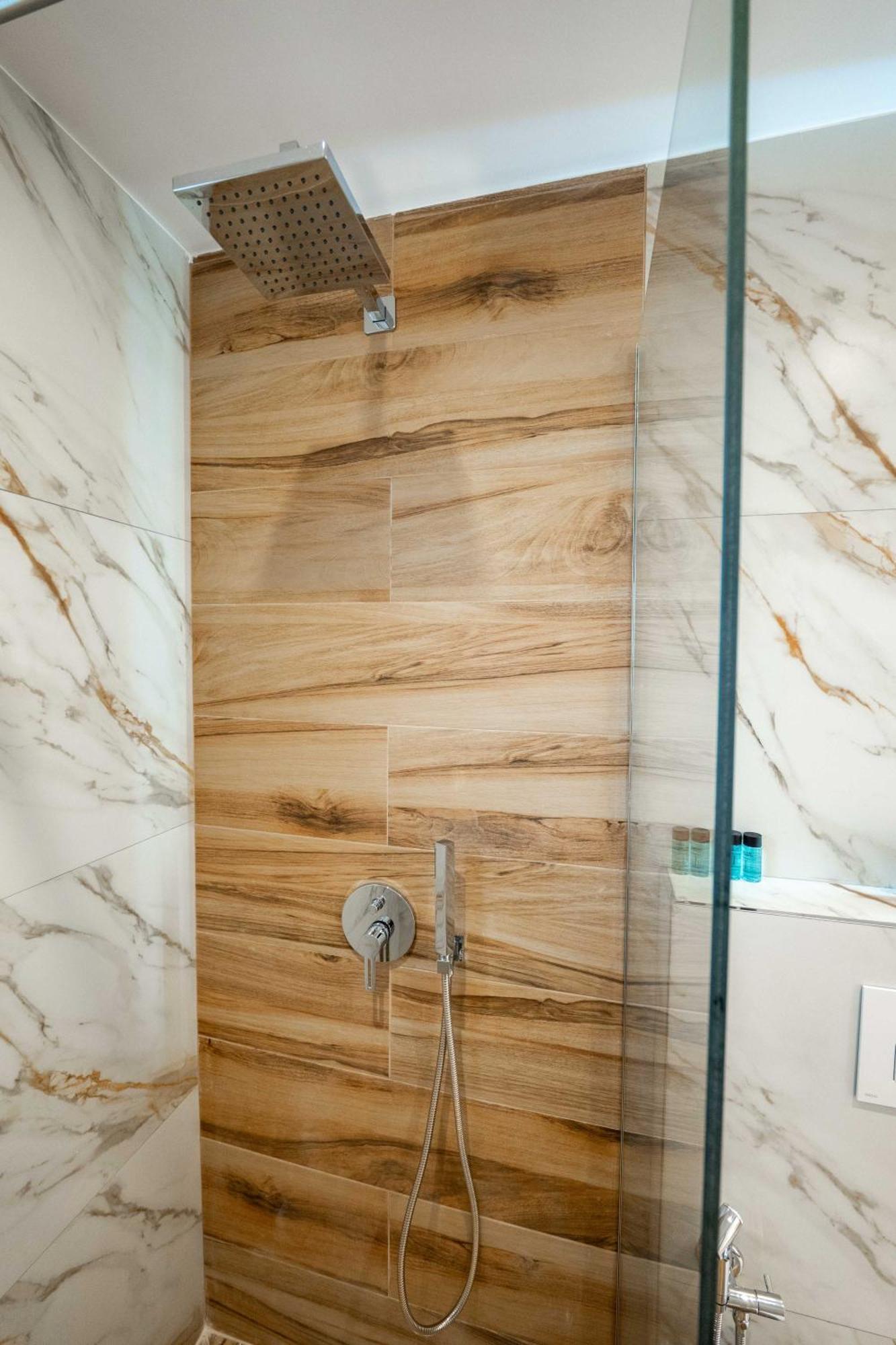 Vila Amare Sarandë Habitación foto