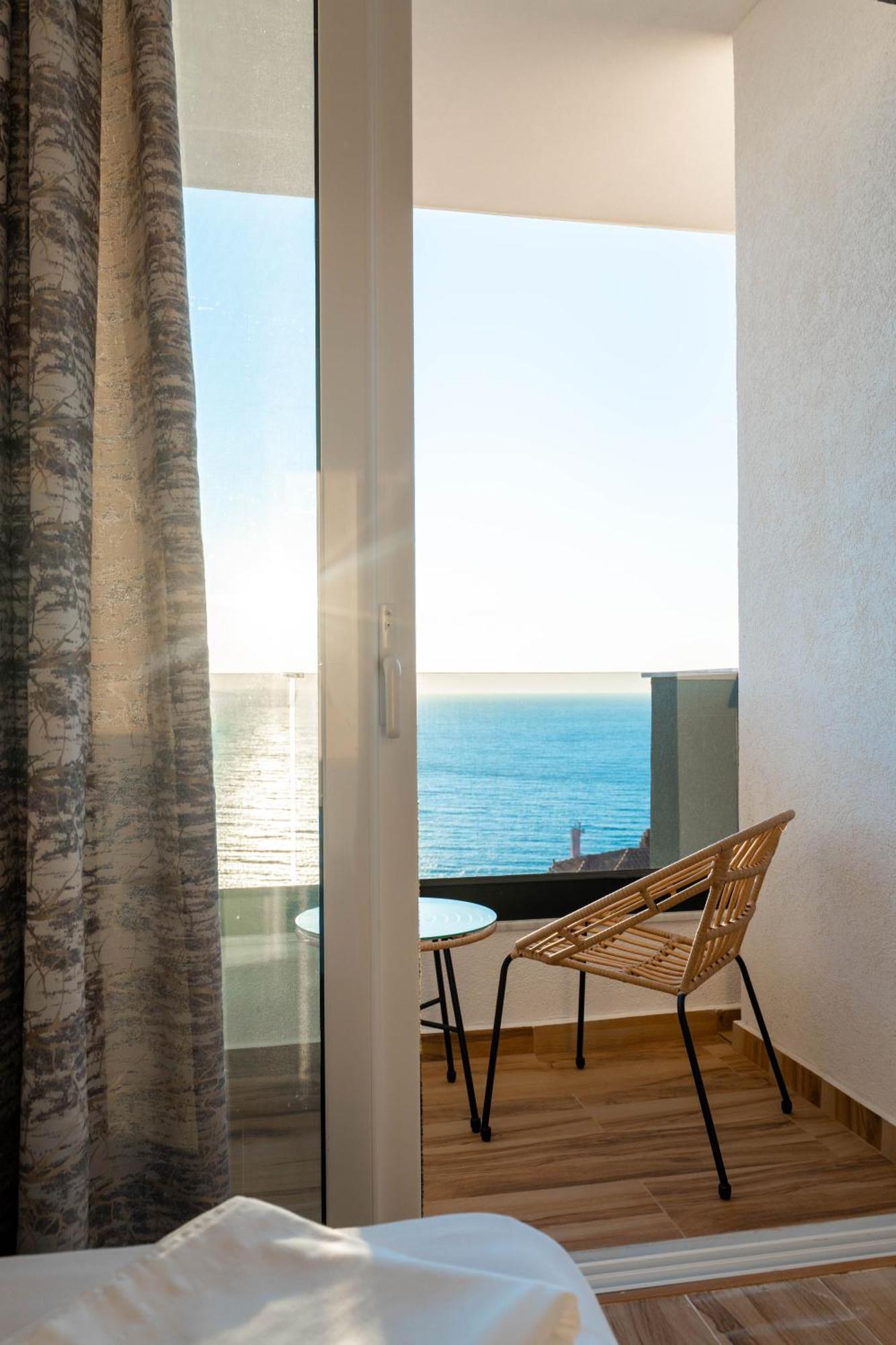 Vila Amare Sarandë Habitación foto