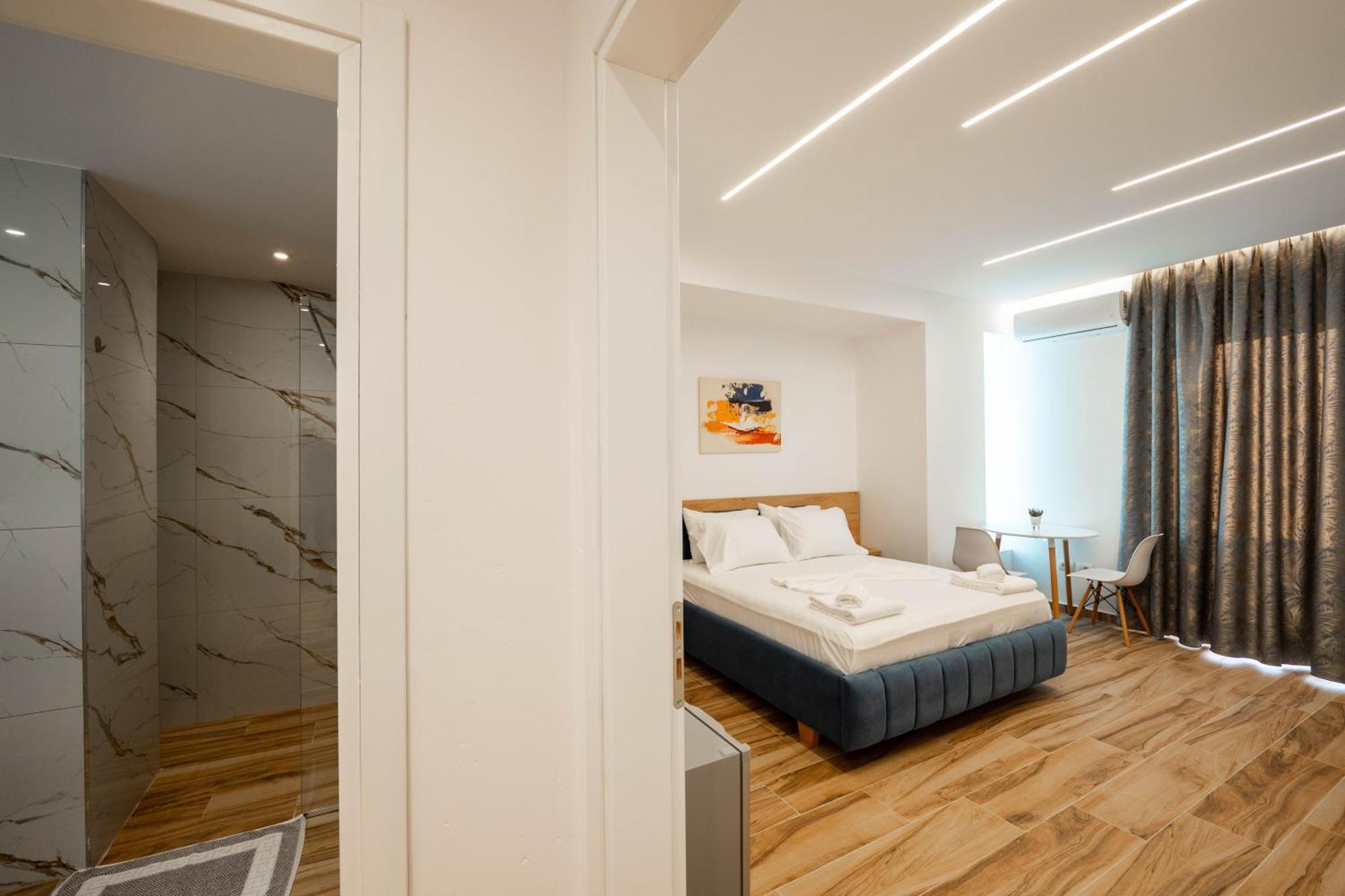 Vila Amare Sarandë Habitación foto